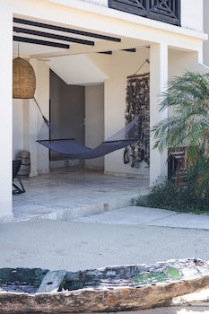 The Lodge At Jaguar Reef