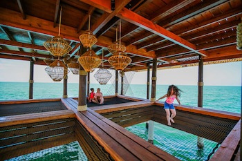 The Lodge At Jaguar Reef