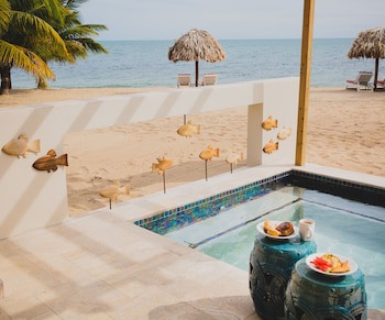 The Lodge At Jaguar Reef