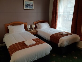 County Hotel