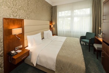 Hotel Oranien Wiesbaden fotoğrafı