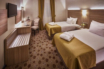Gunes Hotel Merter