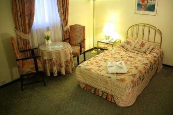 Gunes Hotel Merter