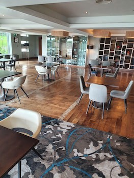 Clayton Hotel Silver Springs
