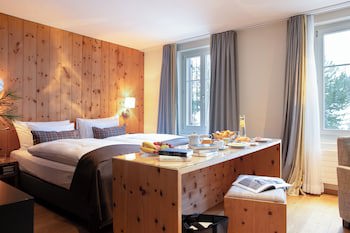 Adula Hotel
