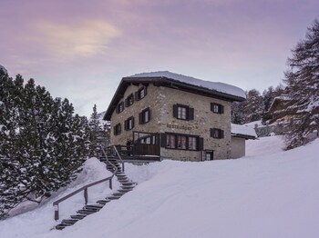 Suvretta House