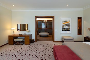 Suvretta House
