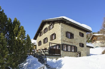 Suvretta House