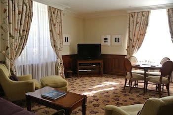 Suvretta House