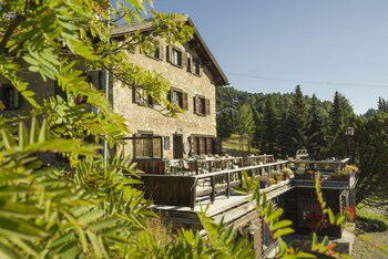 Suvretta House