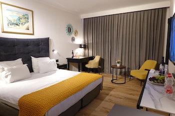 Nazareth Plaza Hotel