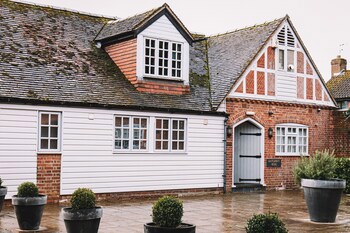 Langshott Manor