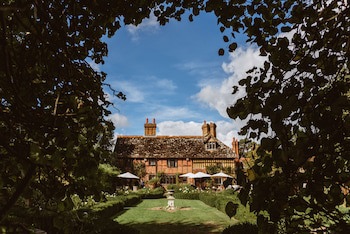 Langshott Manor