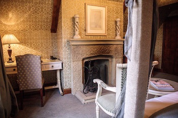 Langshott Manor