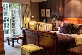 Langshott Manor