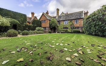 Langshott Manor