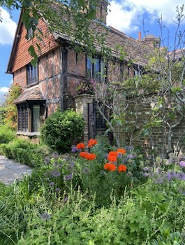 Langshott Manor