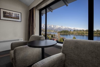 Copthorne Hotel And Resort Queenstown Lakefront