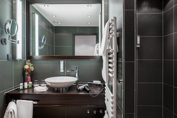 Leoso Hotel Leverkusen galeri fotoğrafı