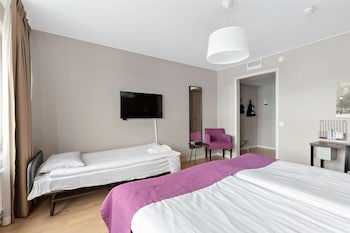 Best Western Arlanda Plus Park Airport Hotel