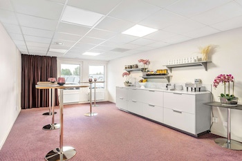 Best Western Arlanda Plus Park Airport Hotel
