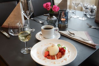 Best Western Arlanda Plus Park Airport Hotel