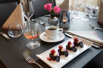 Best Western Arlanda Plus Park Airport Hotel