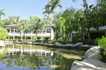 Cyberview Resort & Spa