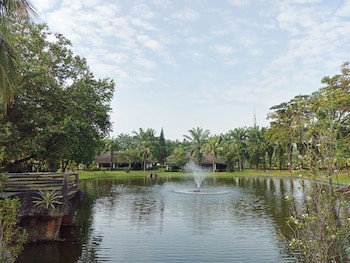 Cyberview Resort & Spa