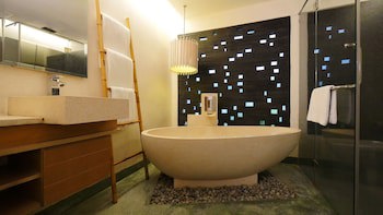 Cyberview Resort & Spa