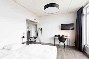 Cph Hotel