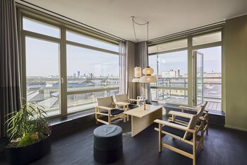 Cph Hotel