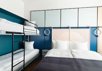 Cph Hotel