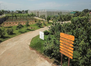 Bangi Resort Hotel