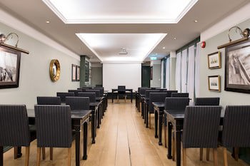 Clarion Collection Hotel Bastion