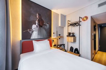 Radisson RED Berlin Kudamm galeri fotoğrafı