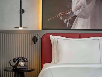 Radisson RED Berlin Kudamm galeri fotoğrafı