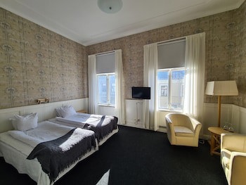 First Hotel Statt