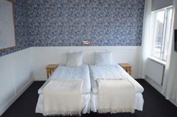 First Hotel Statt