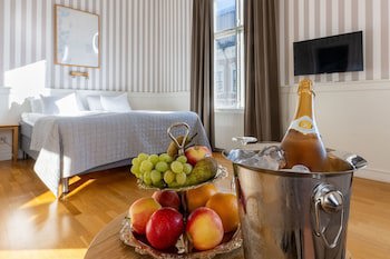 First Hotel Statt