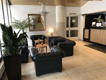 First Hotel Statt