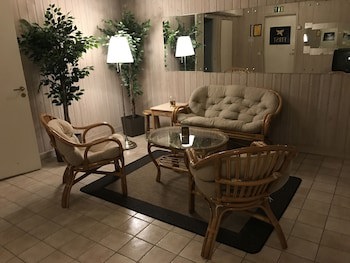 First Hotel Statt