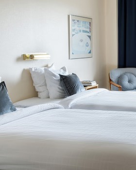 First Hotel Statt