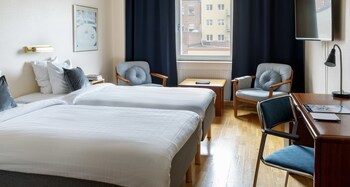 First Hotel Statt