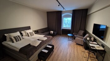 First Hotel Statt
