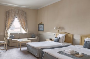 First Hotel Statt