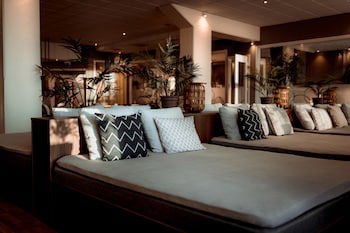 Sunlight Hotel Conference And Spa