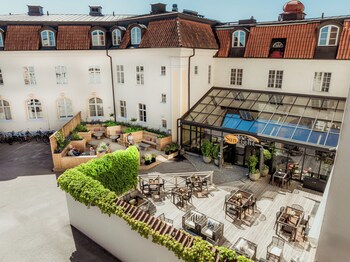 Sunlight Hotel Conference And Spa