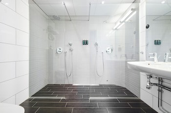 Clarion Collection Hotel Plaza