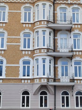 Clarion Collection Hotel Plaza